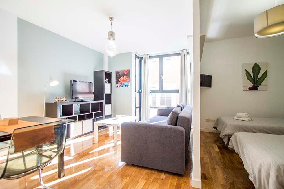 Apartamento Naitly Cuatro Torres Madrid